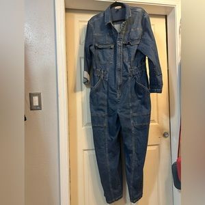 Universal thread jumpsuit denim size 16